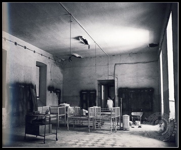 30. Παλαιό Δημοτικό Νοσοκομείο Πατρών. Θάλαμος ασθενών, 1933.jpg