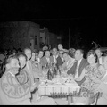 7. Γεύμα στην οικία τού Γεωργίου Παπανδρέου,1962 (φωτό Βασίλης & Αλέξανδρος Τσακιράκης)