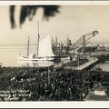 8. Λιμάνι. Ο αγιασμός των υδάτων στο μόλο τής Αγίου Νικολάου, δεκαετία 1920