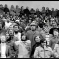 1977 γ. Στάδιο Καραϊσκάκη. Ολυμπιακός-Παναχαϊκή (2-1). Κύπελλο Ελλάδας. Θεατές στις εξέδρες, πολύ κρύο
