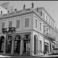35. Η Pirelli στην Πλατεία Γεωργίου, στη διασταύρωσή της με τη Γεροκωστοπούλου, δεκαετία 1960