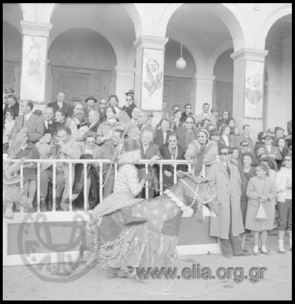 18. Καρναβάλι 1957 (φωτό Αντώνιος Πατσαβός, ΜΙΝΙΟΝ).JPG