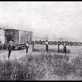 32. Ζυθοποιεία Μάμου. Φόρτωση βαγονιών τού τρένου με βαρέλια ζύθου, αρχές 20ου αι