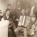 9. Φίλοι στην Ναύπακτο το 1958