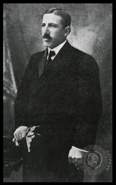 1. Ο ζυθοποιός Πέτρος Μάμος, ιδρυτής τής εταιρείας «Εργοστάσιον Ζυθοποιείας και Παγοποιείας Πέτρου Μάμου και Σας» το 1908.jpg