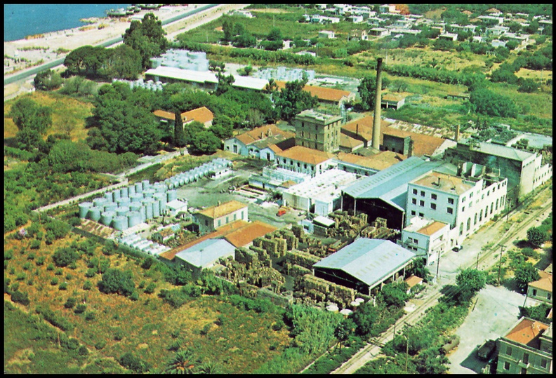 24. Άποψη του εργοστασίου, 1973.jpg