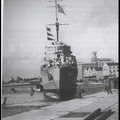 4. Βρετανικό ναρκαλιευτικό τύπου BYMS (από τα τα πρώτα πολεμικά πλοία που έφτασαν στην Πάτρα με τη λήξη τού πολέμου), 1944